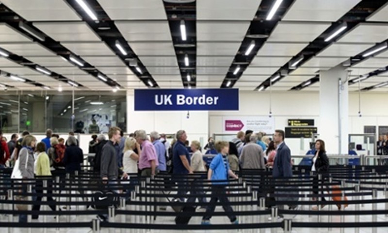 Enhanced Ebola Screening In The UK For Arrivals From Affected Areas