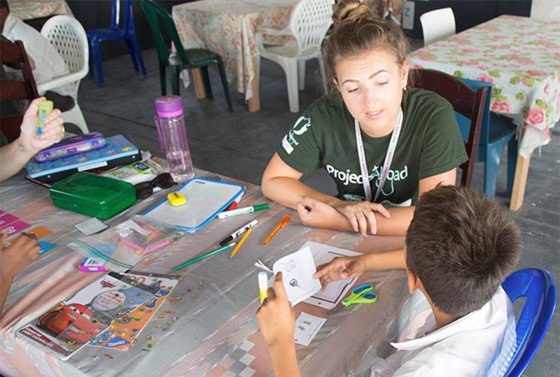 Projects Abroad launches Literacy Program at New Placement In Belize