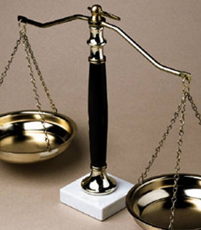 Law scales 