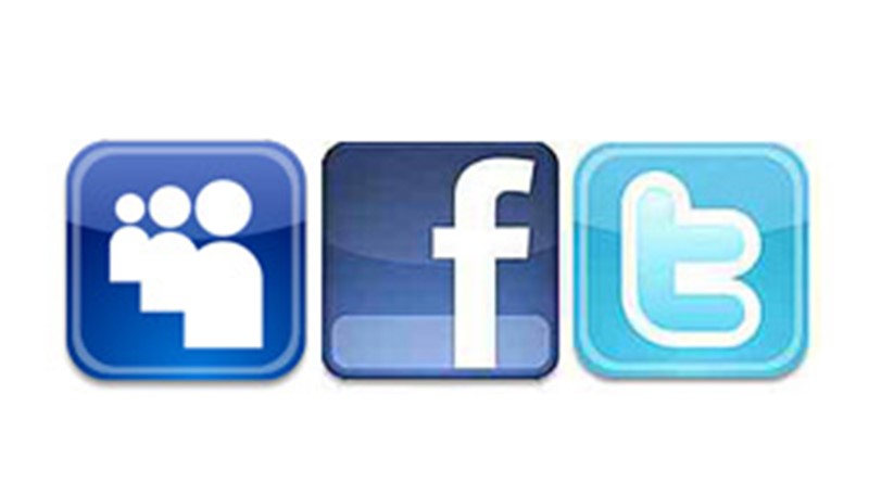 facebook, twitter and myspace logos