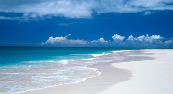White sand beach in Antigua and Barbuda