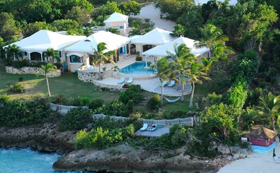 Bellamare Villa, photo courtesy of Properties in Paradise